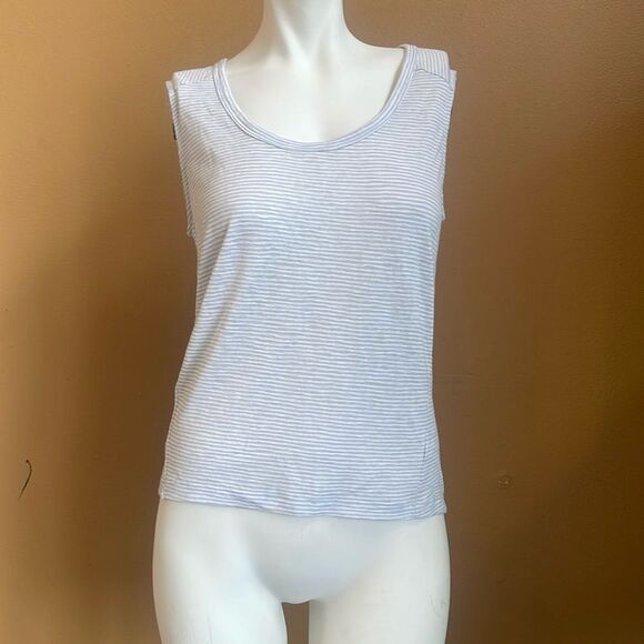 ATHLETA BREEZY STRIPE MUSCLE TANK SIZE XS - Picture 1 of 11
